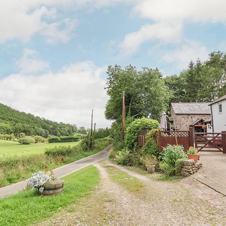 The Little White Cottage Llanferres Exterior foto